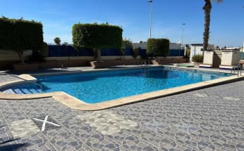 Bungalow in Torrevieja, Spain, Centro area, 3 bedrooms,  - #BOL-OPS4-63