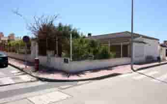 Town house in Guardamar del Segura, Spain, Pinomar area, 4 bedrooms, 190 m2 - #ASV-RV2233/7364