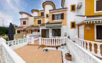 Bungalow en Orihuela Costa, España, zona de la Playa Flamenca Norte, 2 dormitorios, 77 m2 - #BOL-AM-01379