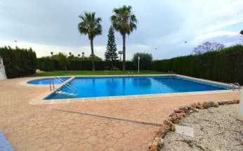 Bungalow in Torrevieja, Spain, Centro area, 2 bedrooms, 85 m2 - #BOL-EXP05114