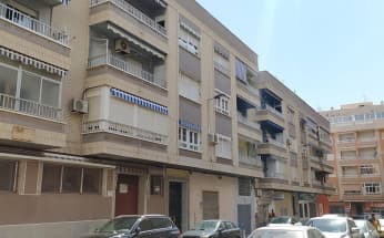 Apartment in Torrevieja, Spain, Centro area, 4 bedrooms, 123 m2 - #BOL-EXP06867