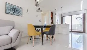 Comprar una vivienda en Torrevieja, España. Zona de la  Los Balcones, 3 dormitorios, 70 m2 - photo 4