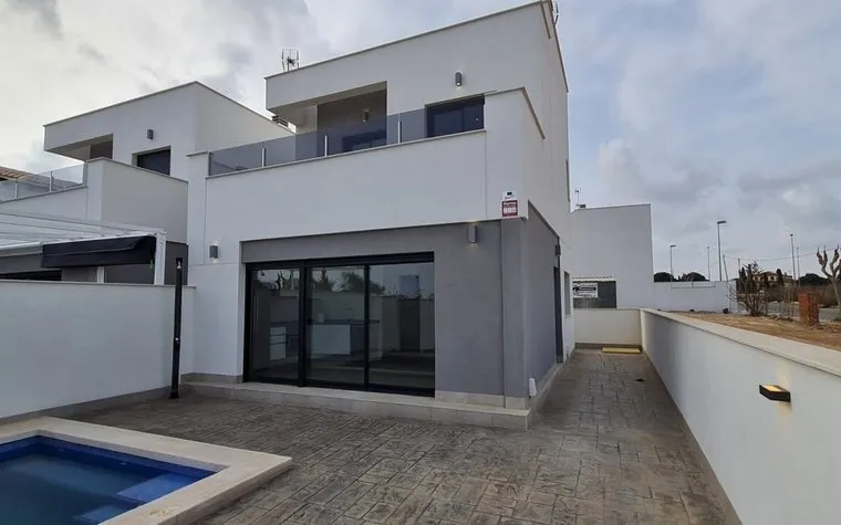 Real estate in Spain, Orihuela Costa. El Barranco area, 3 bedrooms, 97 m2