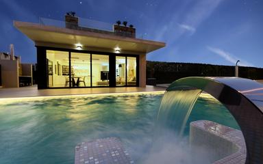 Orihuela Costa bienes raíces, Villa en venta. Zona de la  Campoamor, 4 dormitorios, 196 m2