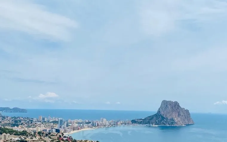 Calpe, España. Bienes raíces. Zona de la  Maryvilla, 4 dormitorios, 427 m2, 4 dormitorios, 427 m² — €1550000