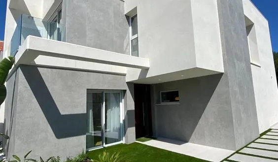 Buy real estate in Spain. Sierra cortina area, 3 bedrooms, 159 m2 - photo 1