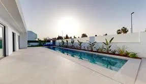 Buy an Villa in Spain. Serena Golf area, 3 bedrooms, 140 m2 - photo 5