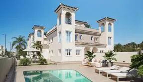 Spain real estate. Comunidad valenciana area, 4 bedrooms, 198 m2 - photo 2