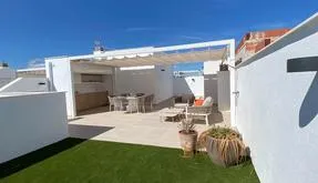 Buy an Bungalow in Spain. Zona Pueblo area, 2 bedrooms, 77 m2 - photo 2
