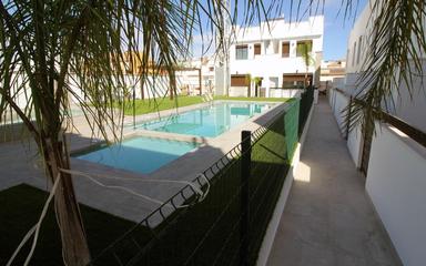 Comprar un Duplex España. Zona de la  Zona Pueblo, 3 dormitorios, 107 m2