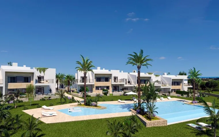 Spain buy an Apartment. Lo Romero Golf area, 3 bedrooms, 100 m2