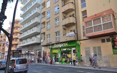Torrevieja, España. Bienes raíces. Zona de la  Centro, 7 dormitorios, 200 m2