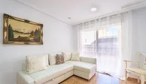 Buy an Apartment in Spain, Torrevieja. Playa del Cura area, 4 bedrooms, 112 m2 - photo 5