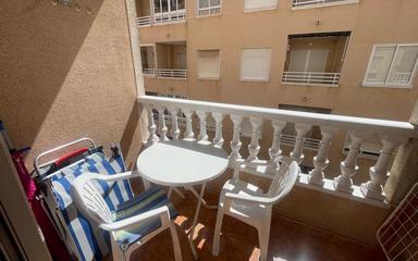 Torrevieja bienes raíces, Piso en venta. Zona de la  Playa de los locos, 2 dormitorios, 68 m2