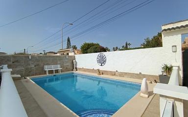 Недвижимость Торревьеха, продается Таунхаус. Район La Siesta - El Salado - Torreta, 2 спальни, 84 м2