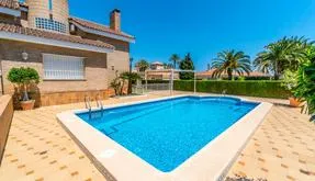 Buy an Villa in Torrevieja, Spain. La veleta area, 5 bedrooms, 462 m2 - photo 3