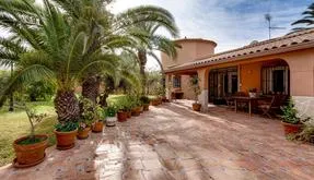 Real estate in Spain, Torrevieja. San luis area, 4 bedrooms, 371 m2 - photo 4