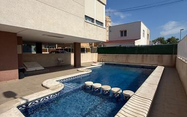 Comprar un Piso en Torrevieja, España. Zona de la  Nueva Torrevieja, 2 dormitorios, 70 m2