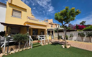 Buy an Town house in Torrevieja, Spain. Playa del Cura area, 4 bedrooms, 125 m2