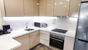 Comprar un Piso en Torrevieja, España. Zona de la  Centro, 2 dormitorios, 86 m2 - photo 3