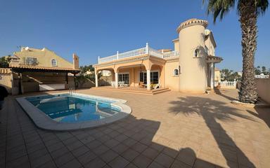 Town house in Orihuela Costa, Spain. Playa Flamenca area, 4 bedrooms, 270 m2