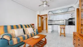 Bienes raíces en España, Torrevieja. Zona de la  Playa del Cura, 2 dormitorios, 55 m2 - photo 3