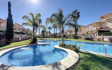 Comprar una vivienda en Orihuela Costa, España. Zona de la  Playa Flamenca Norte, 2 dormitorios, 78 m²