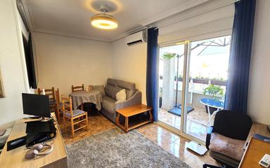 Penthouse for sale in Torrevieja, Spain. Estacion de autobuses area, 1 bedroom, 59 m²