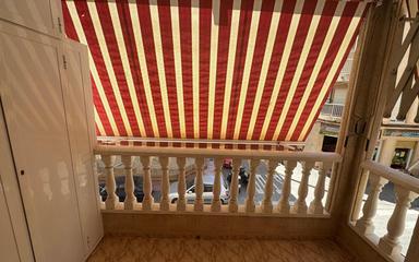 Apartment for sale in Torrevieja, Spain. Avenida Habaneras area, 2 bedrooms, 57 m²