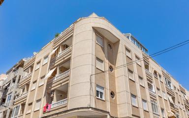 Torrevieja, недвижимость. Район Playa del Cura, 32 m²