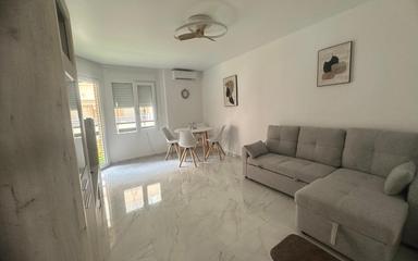 Venta de Piso en Torrevieja, España. Zona de la  Playa del Cura, 3 dormitorios, 90 m²