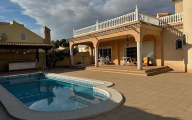 Купить недвижимость в Ориуэла Коста, Испания. Район Playa Flamenca, 4 спальни, 196 m²