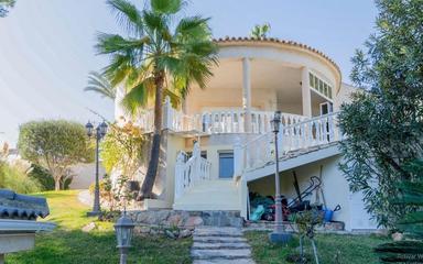 Orihuela Costa, Spain. Real Estate. Altos de Campoamor area, 4 bedrooms, 243 m²