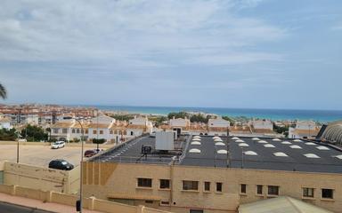 Comprar una propiedad en Torrevieja, España. Zona de la  Torreblanca, 1 dormitorio, 49 m²