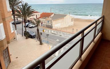 Comprar un Piso en Guardamar del Segura, España. Zona de la  Playa, 3 dormitorios, 92 m²