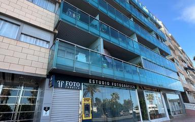 Bienes raíces Torrevieja, Ático en venta. Zona de la  Playa del Cura, 2 dormitorios, 72 m²