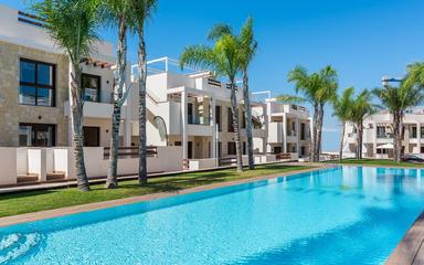 Torrevieja, Spain. Real Estate. Lago jardin area, 2 bedrooms, 62 m²