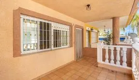 Comprar un Duplex España. Zona de la  Centro, 4 dormitorios, 123 m2 - photo 2