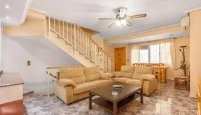 Comprar un Duplex España. Zona de la  Centro, 4 dormitorios, 123 m2 - photo 4