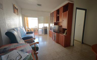 Comprar una propiedad en Torrevieja, España. Zona de la  Centro, 2 dormitorios, 60 m2
