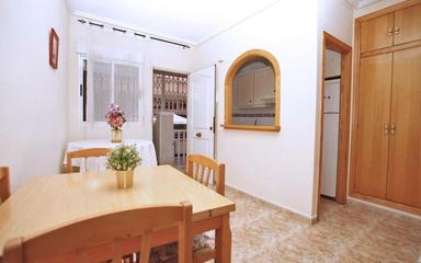 Buy an Apartment in Spain, Torrevieja. Playa del Cura area, 4 bedrooms, 100 m2