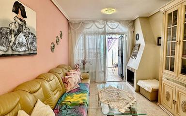 Купить Таунхаус в Торревьеха, Испания. Район Calas blanca, 2 спальни, 75 m²