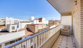 Real estate in Spain, Torrevieja. Habaneras area, 4 bedrooms, 117 m2 - photo 3