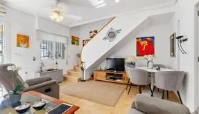 Comprar un Duplex en Torrevieja, España. Zona de la  Los Balcones - Los Altos del Edén, 3 dormitorios, 89 m2 - photo 2