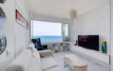 Venta de Piso en Torrevieja, España. Zona de la  Cabo cervera, 2 dormitorios, 51 m2
