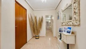 Torrevieja, Spain. Buy an Apartment . Centro area, 158 m2 - photo 4