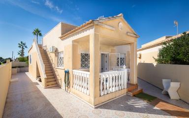 Comprar un Duplex en Torrevieja, España. Zona de la  La Siesta - El Salado - Torreta, 2 dormitorios, 55 m2