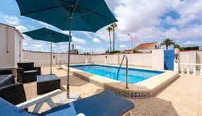 Real estate Torrevieja, Villa for sale. La Siesta - El Salado - Torreta area, 3 bedrooms, 85 m2 - photo 4