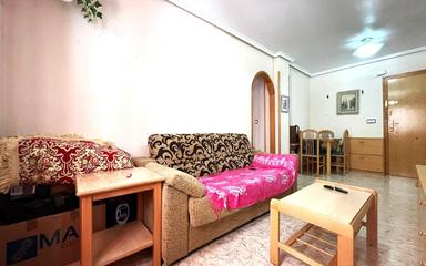 Guardamar del Segura bienes raíces, Piso en venta. Zona de la  Pueblo, 2 dormitorios, 62 m²
