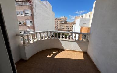 Buy an Apartment in Torrevieja, Spain. Centro area, 2 bedrooms, 85 m²